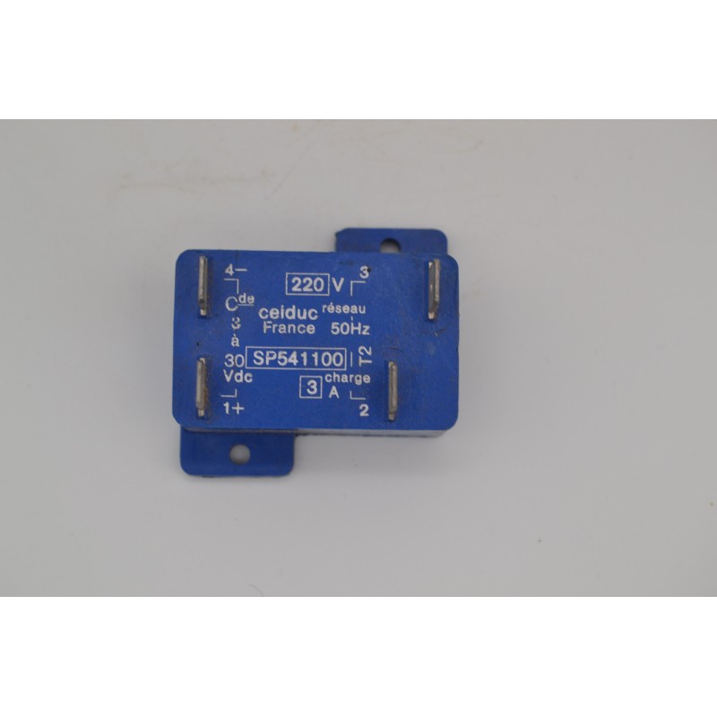 RELAIS STATIQUE 3A 220 V